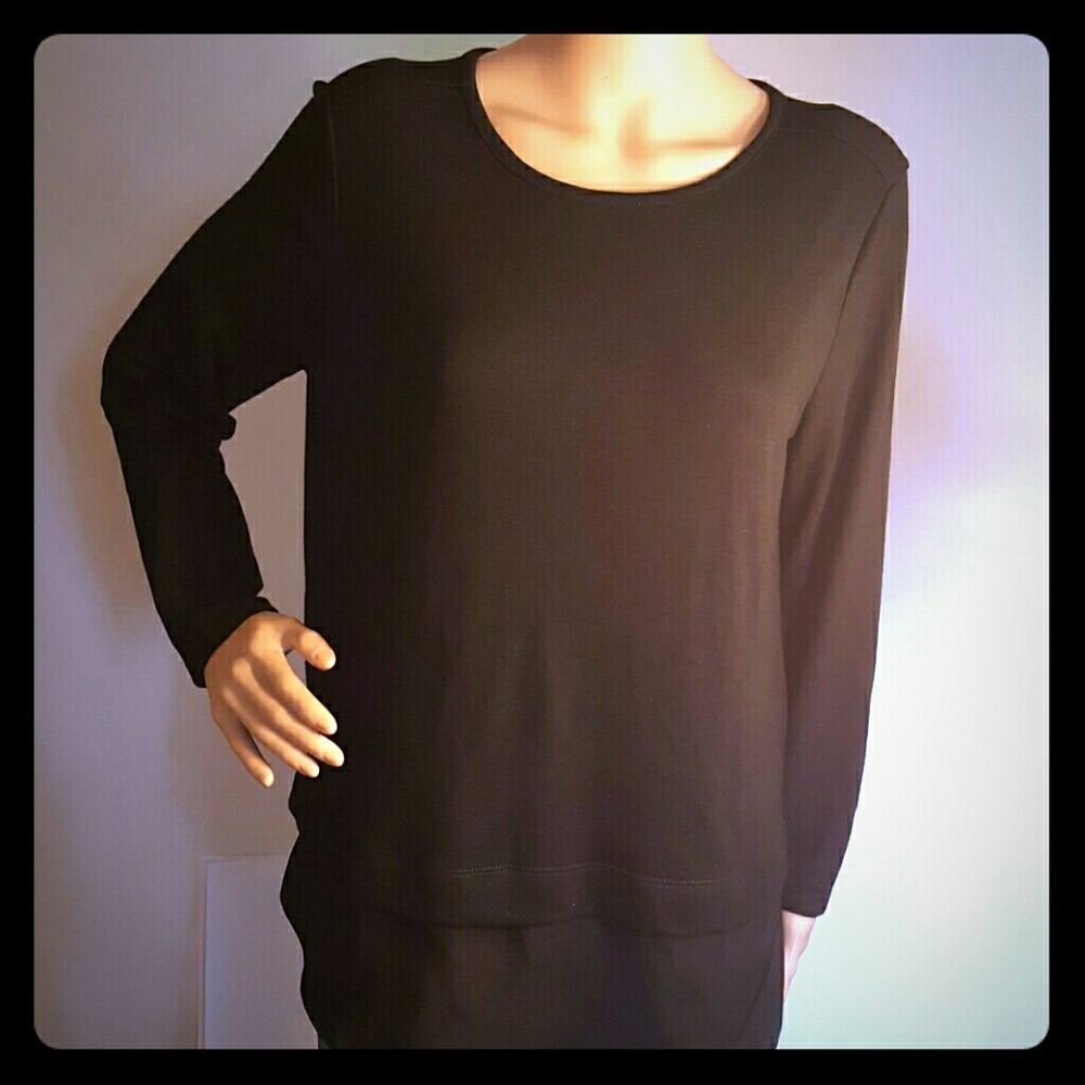 J.crew long sleeve top with silky hem size M black